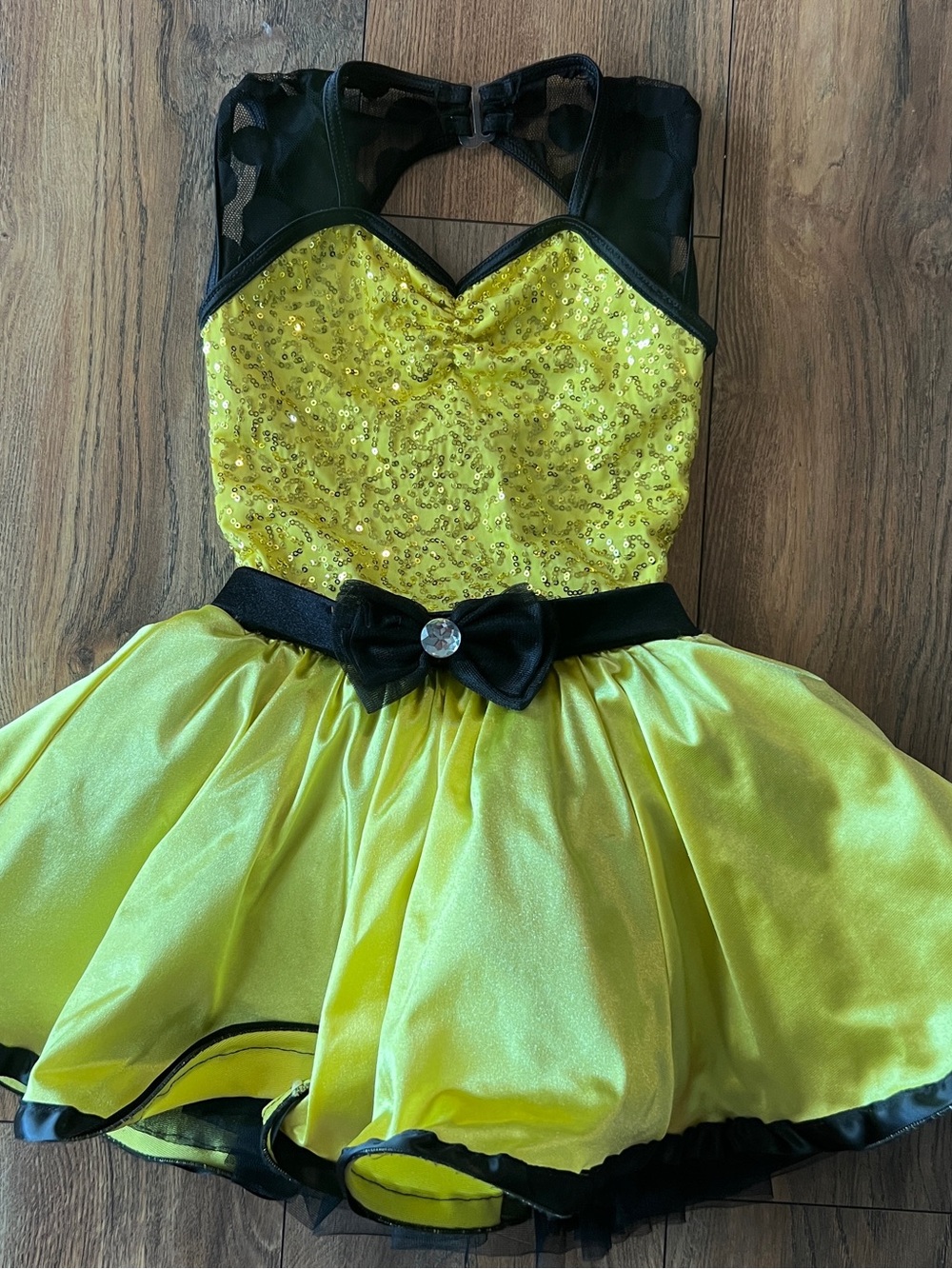 Girls Yellow Sequin Ballet Dance Halloween Size Med Costume with Black Accents
